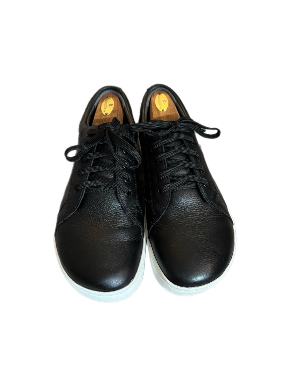 Men's Birkenstocks QO 500 Black Leather Low-Top Sneakers - size 10